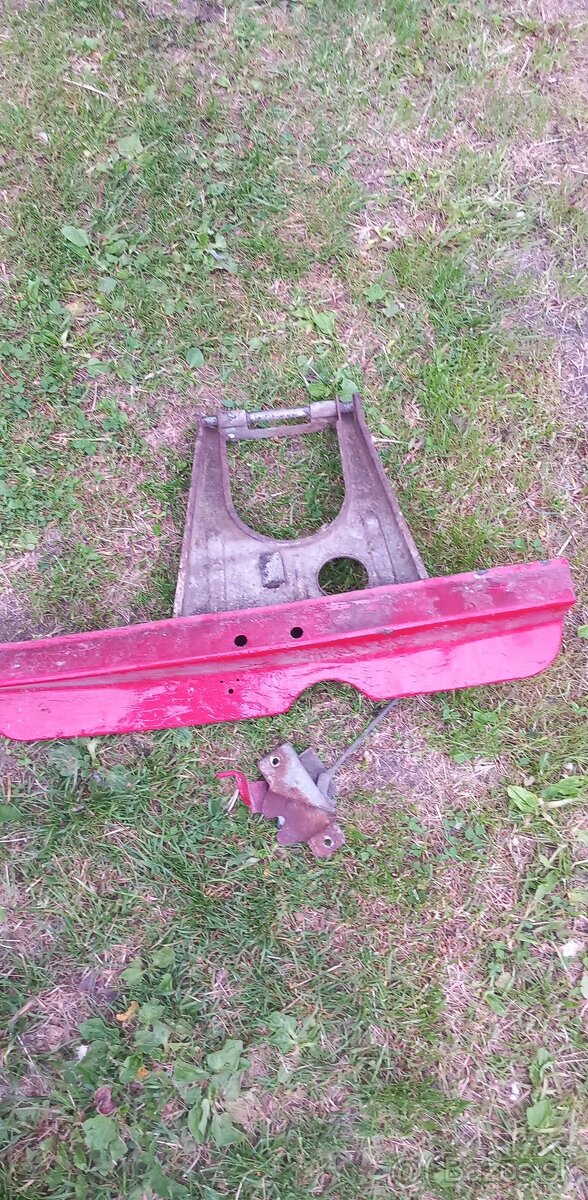 Padak rezervy skoda 105/120 uzovka