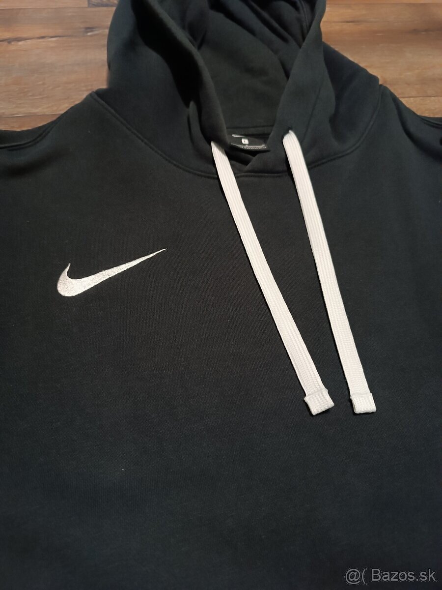 Nike Mikina