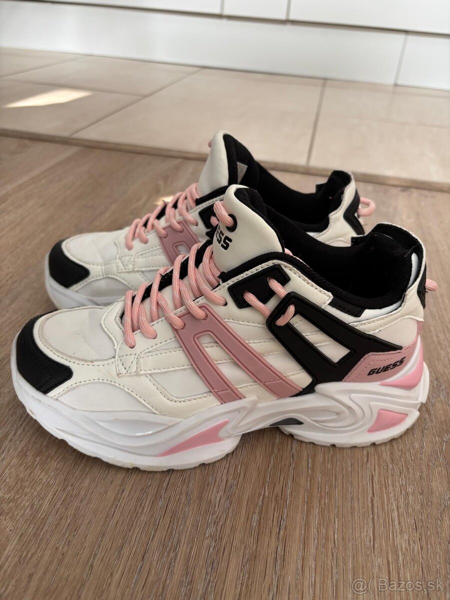 Guess topánky 36