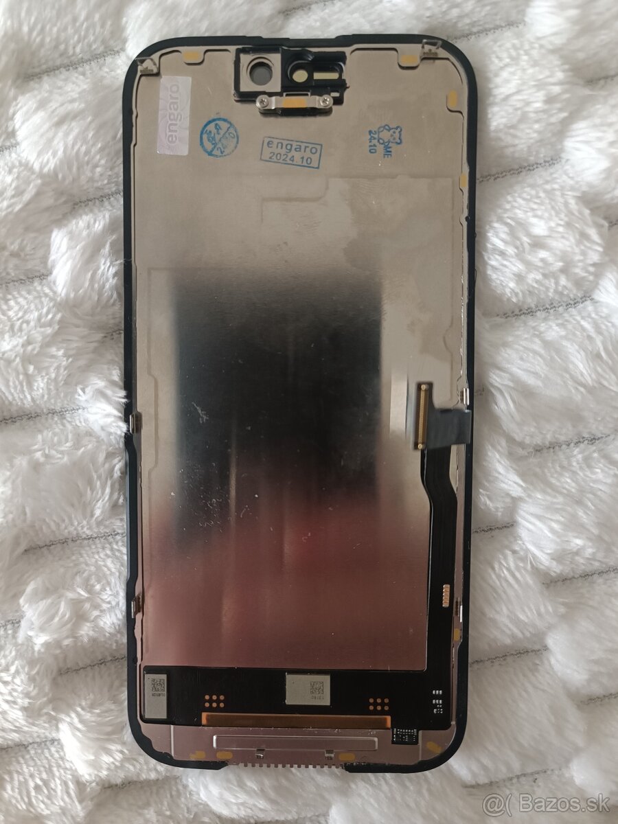KUPIM DISPLEJ IPHONE 15 PRO