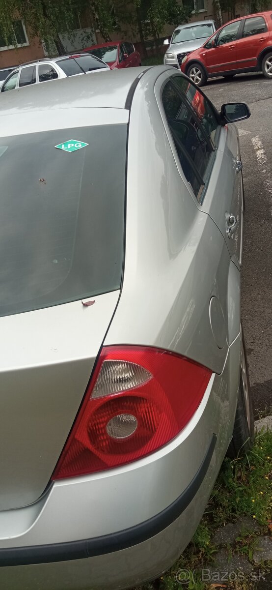 Ford mondeo