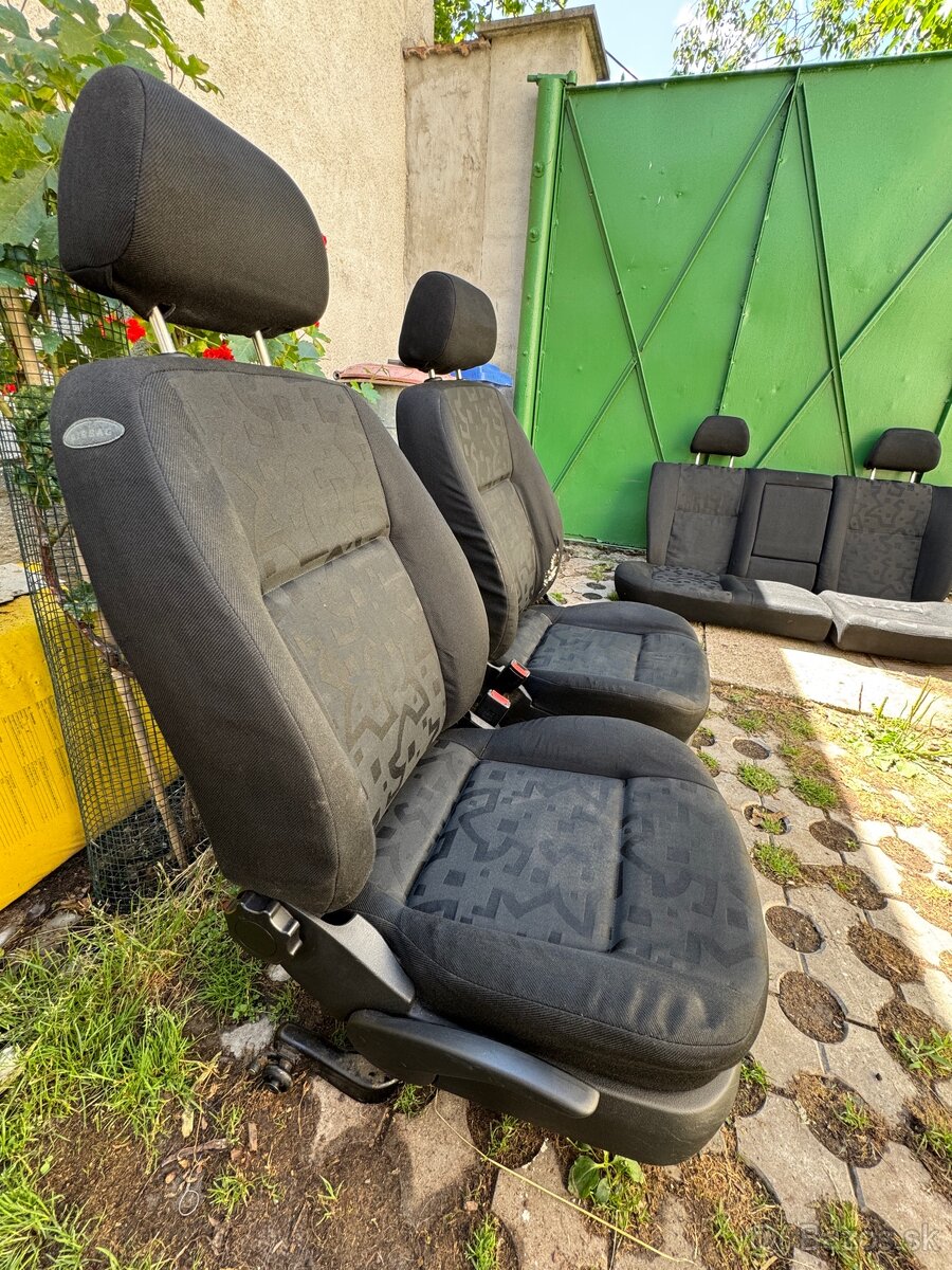 Sedačky GOLF 4