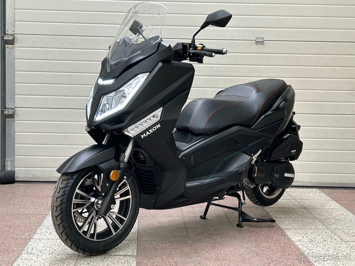 Skúter MAXON OPTIMUS 125 - čierny