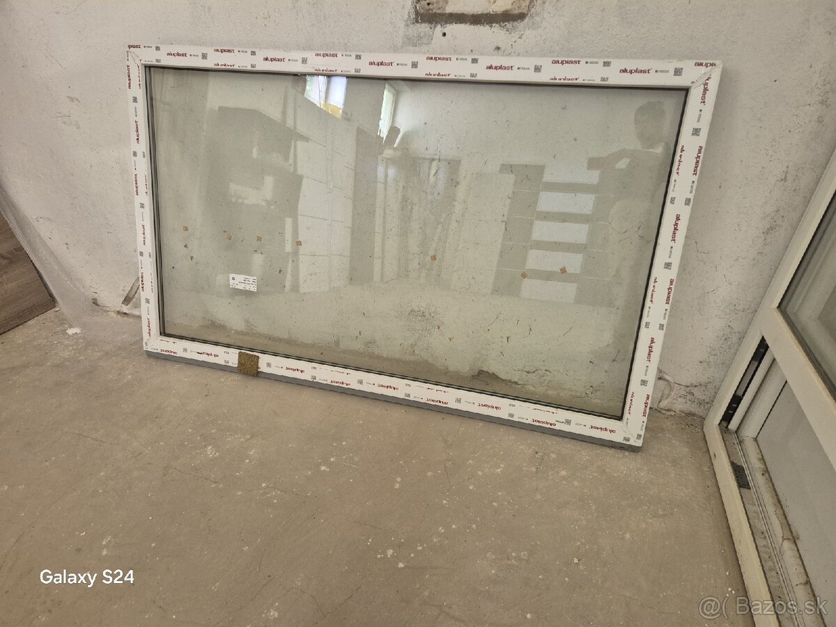 Plastové okno FIX nove 285x110