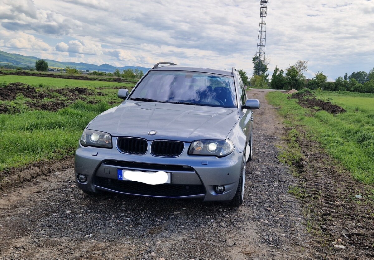 BMW X3 3.0d, automat , ťažné , panorama