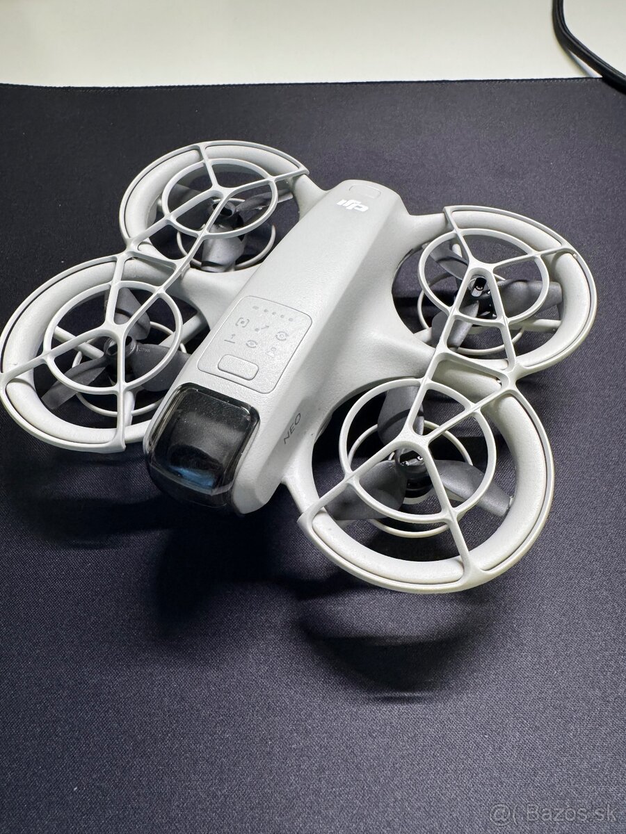 DJI Neo