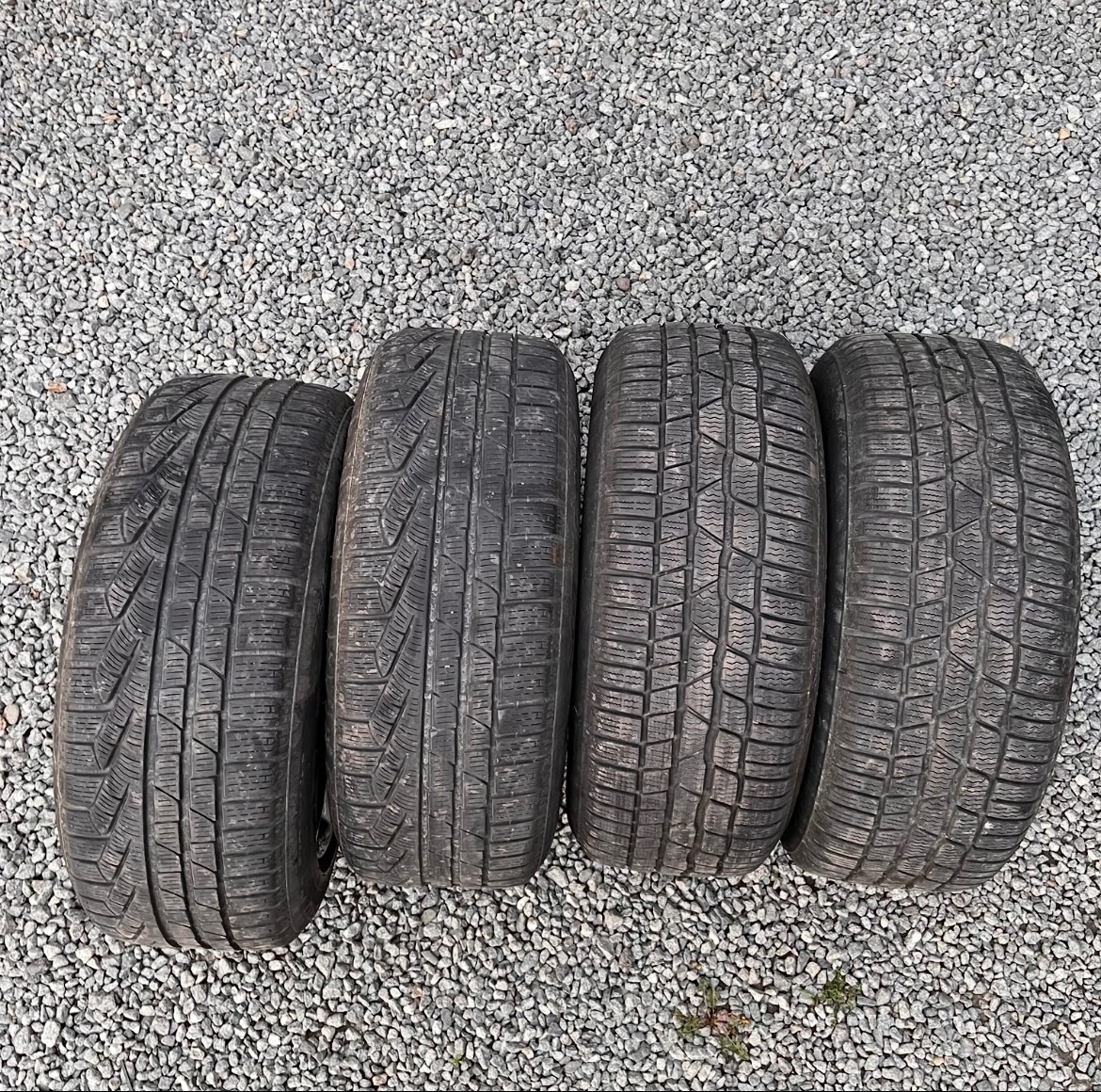 225/55 R17 zimné pneu