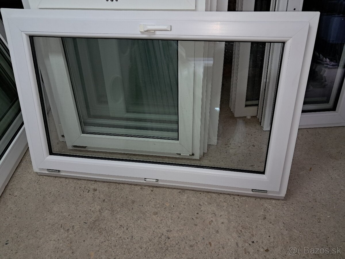 Predám plastove okno 145 cm dlhý 85 cm vysoký