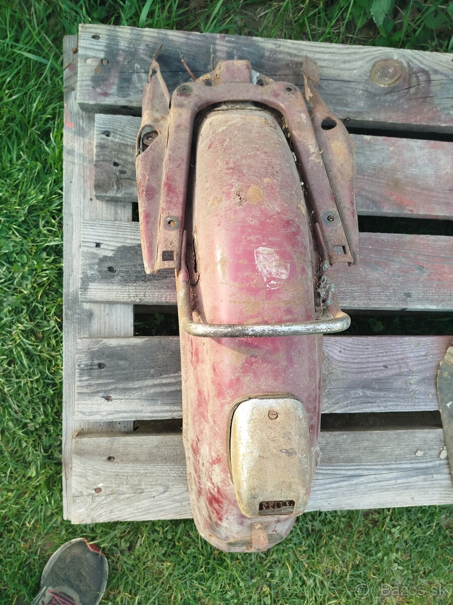 Predam blatnik na jawa 250 350