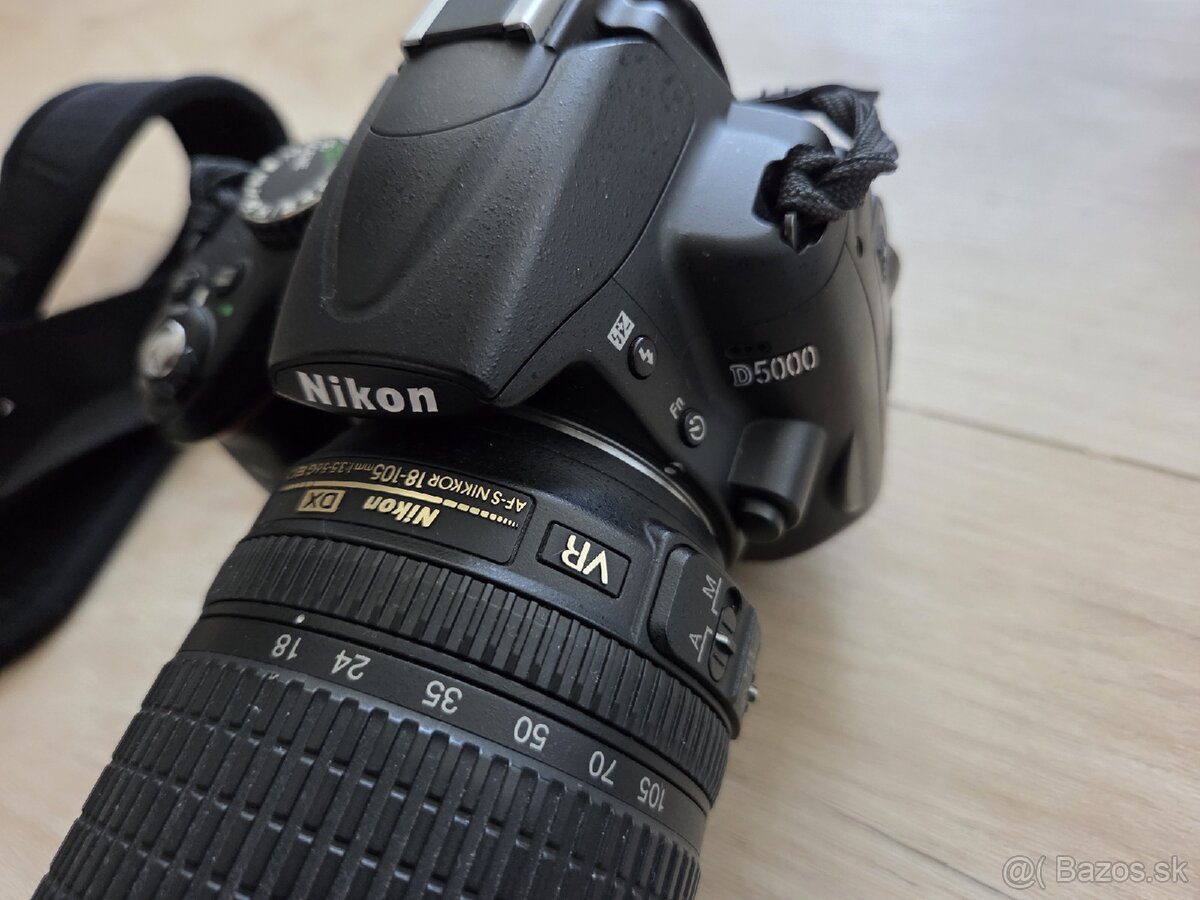 Fotoaparát Nikon D5000 s príslušenstvom