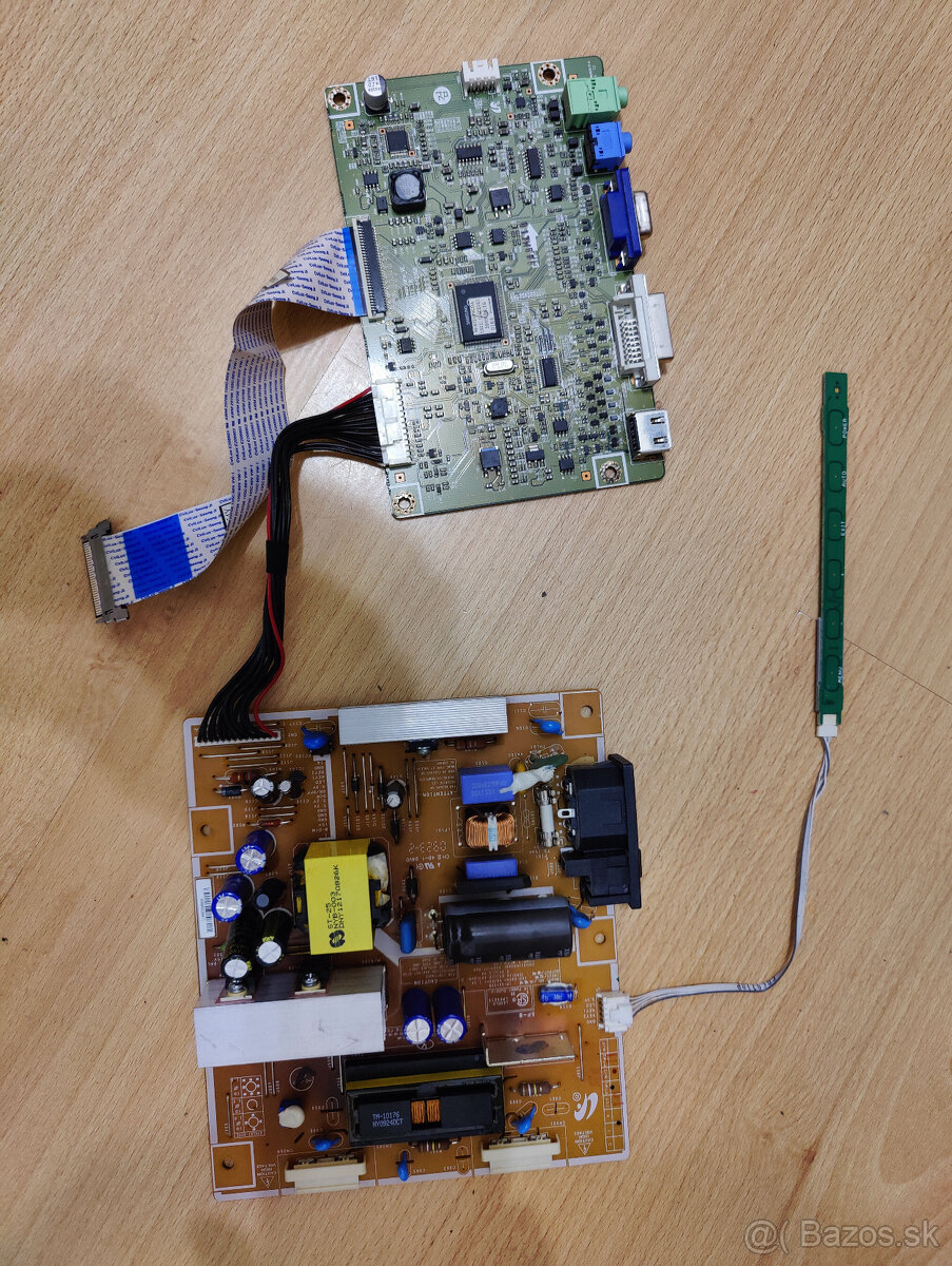 Samsung SyncMaster 2494HS Riadiaca Elektronika