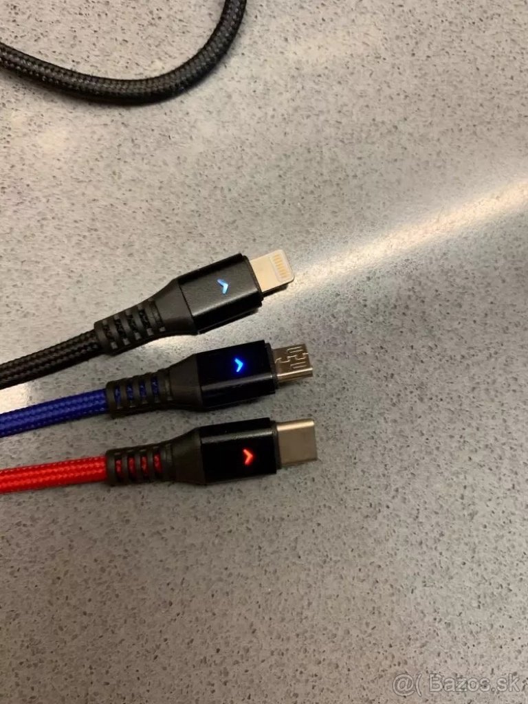 Multi-USB-C/microUSB/Apple Lighting nabíjací kábel