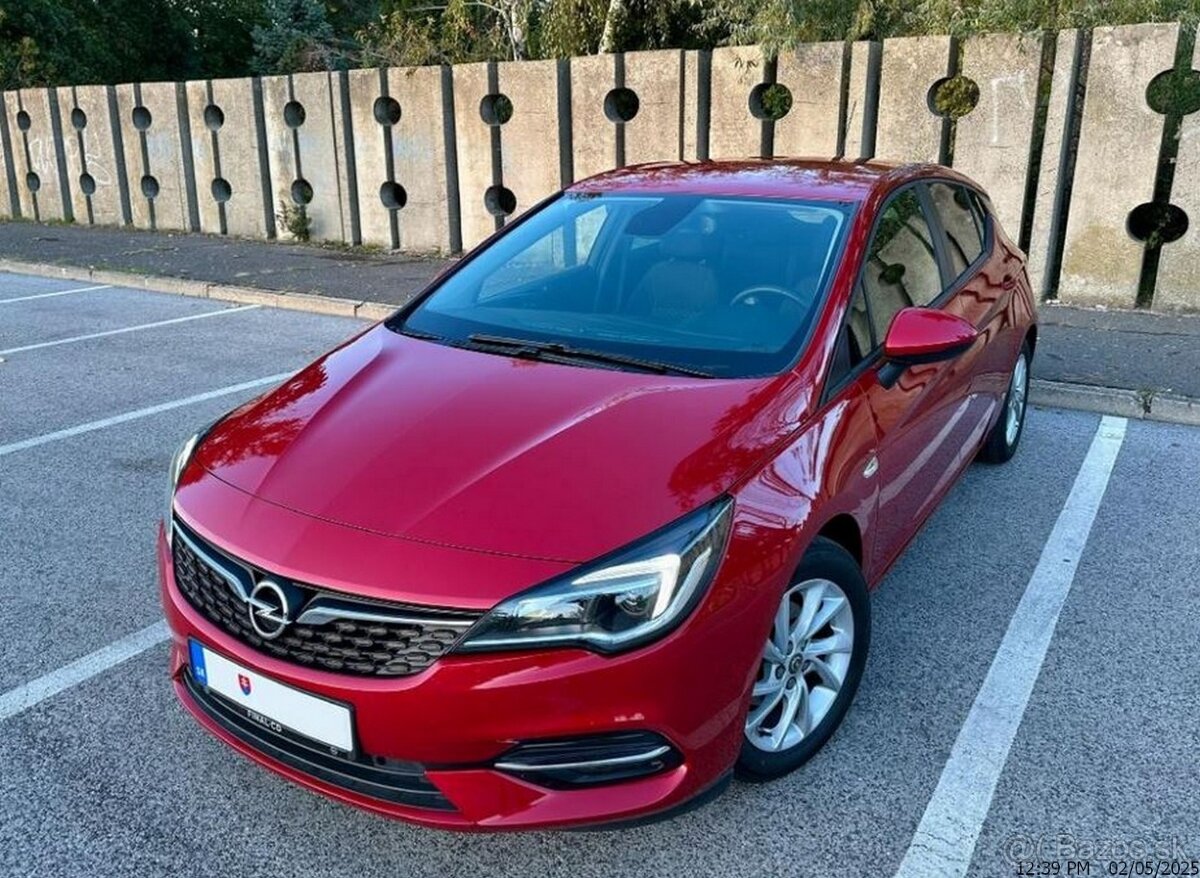Opel Astra 1.2 Turbo Elegance