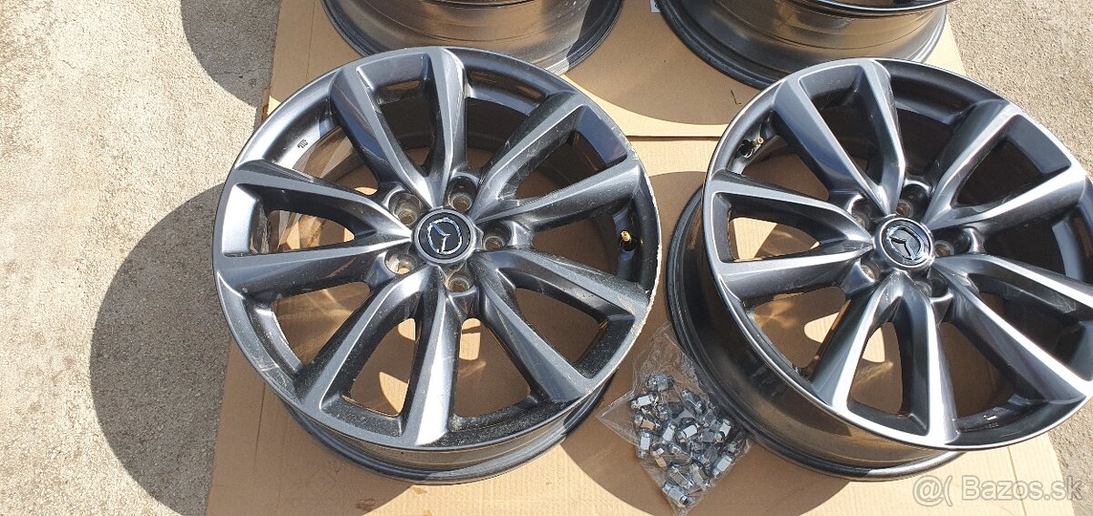 Mazda 3 BN bm 5x114,3 r18 kia honda hyundai nissan suzuki
