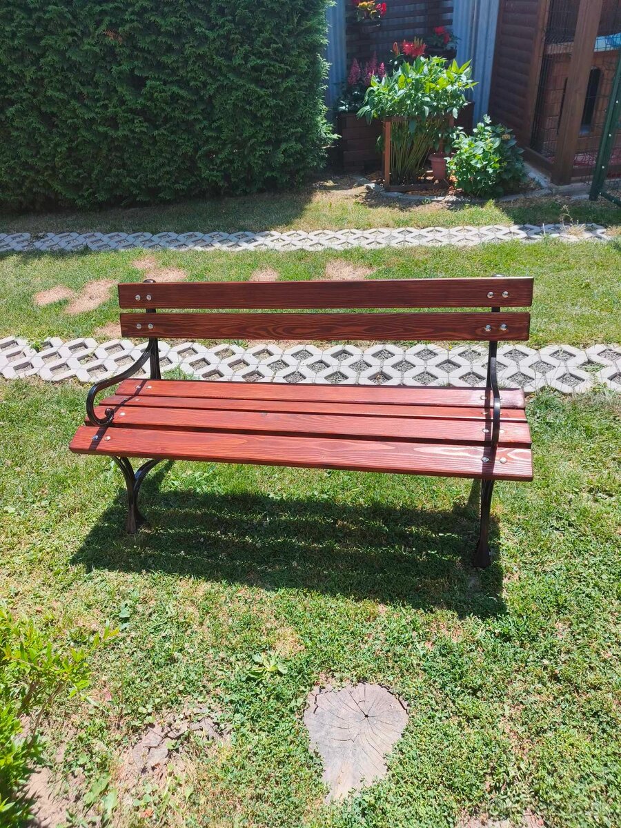 Lavička/ vonkajšie sedenie