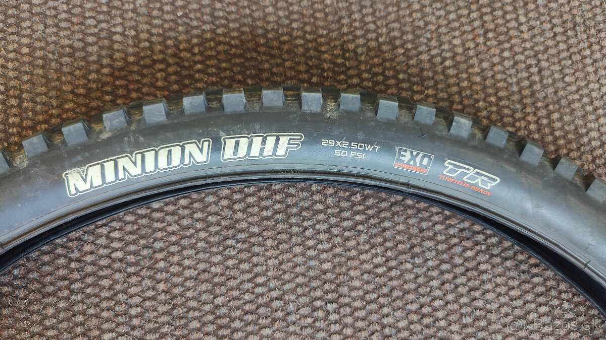 Maxxis plašt MINION DHF