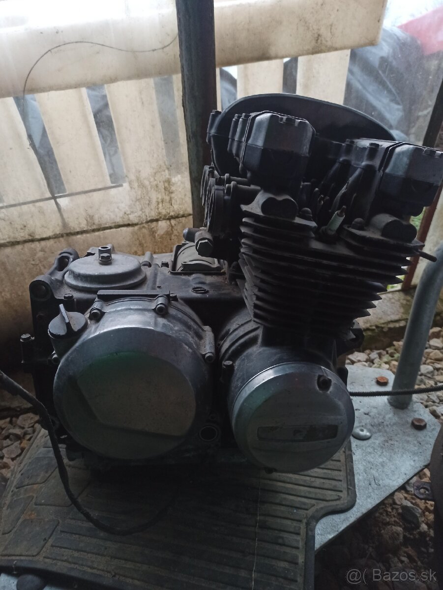 Kawasaki z 500