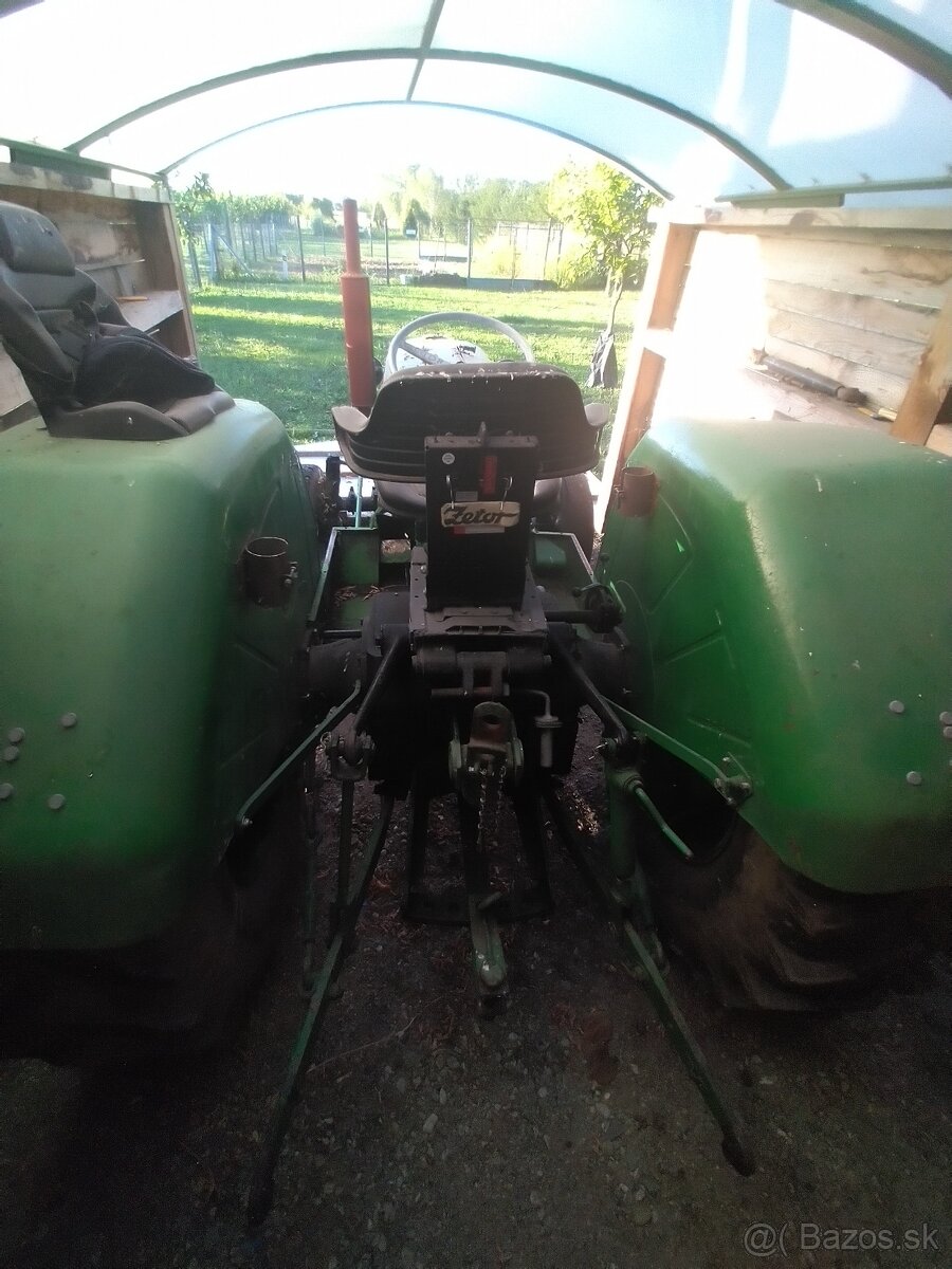 Zetor 3011