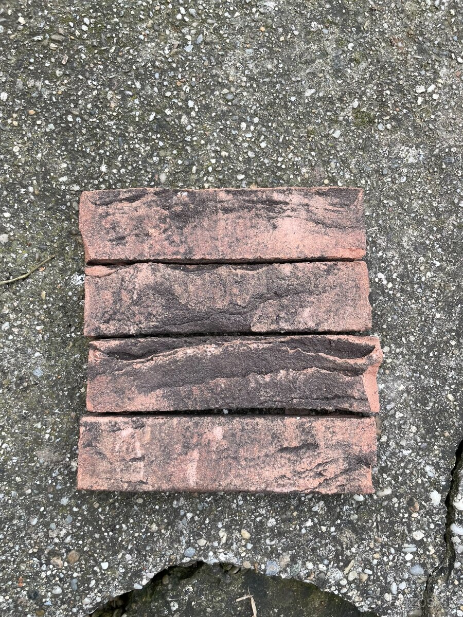 Obklad Rustique 210x23x50mm