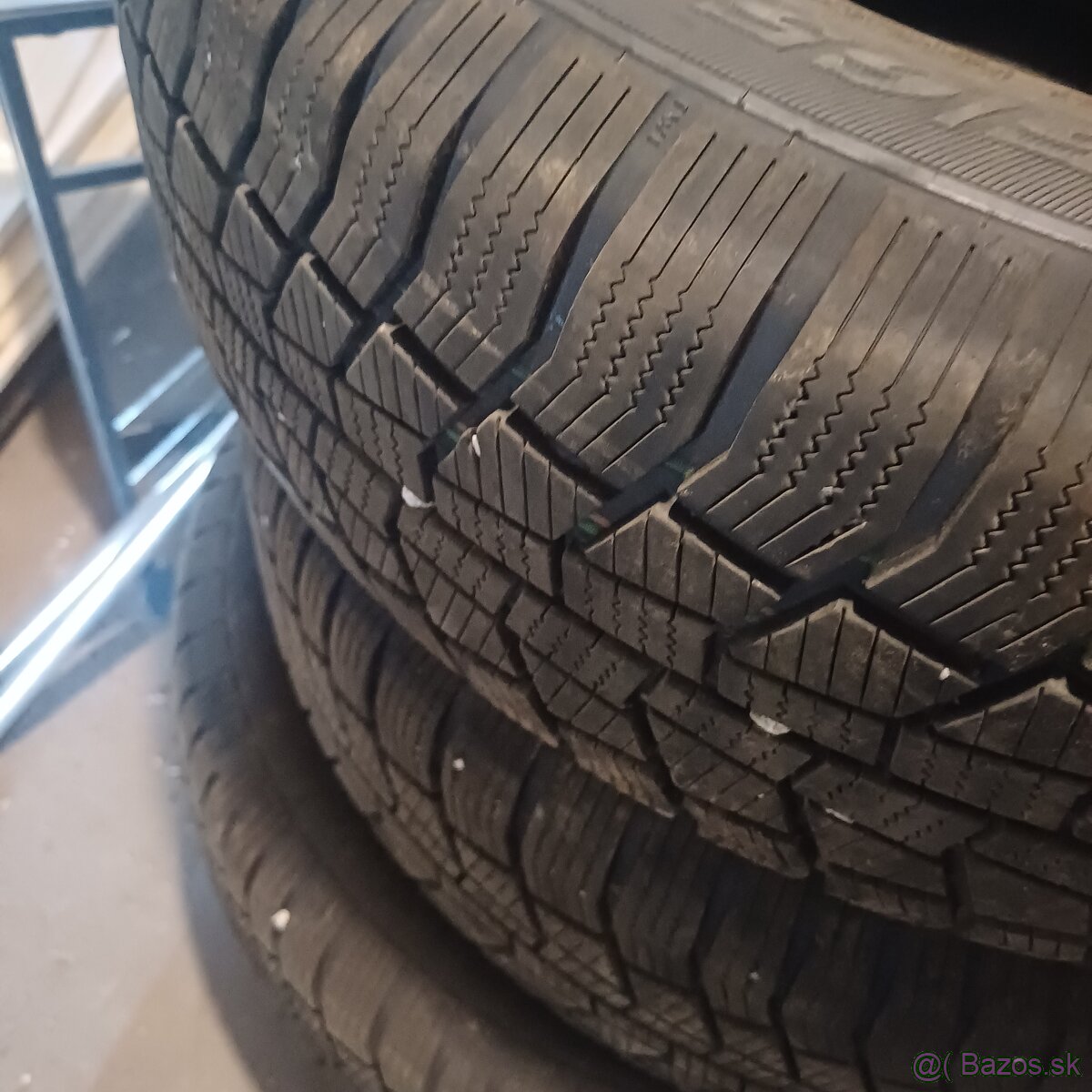 Zimné gumy 215/65 R16 H