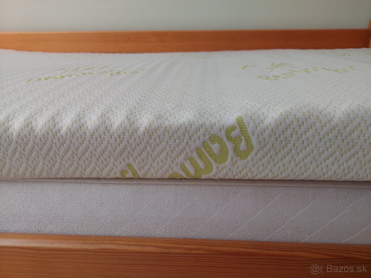 Vrchný matrac z pamäťovej peny