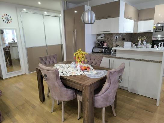 Tehlový 3izbový byt -širšie centrum Kn