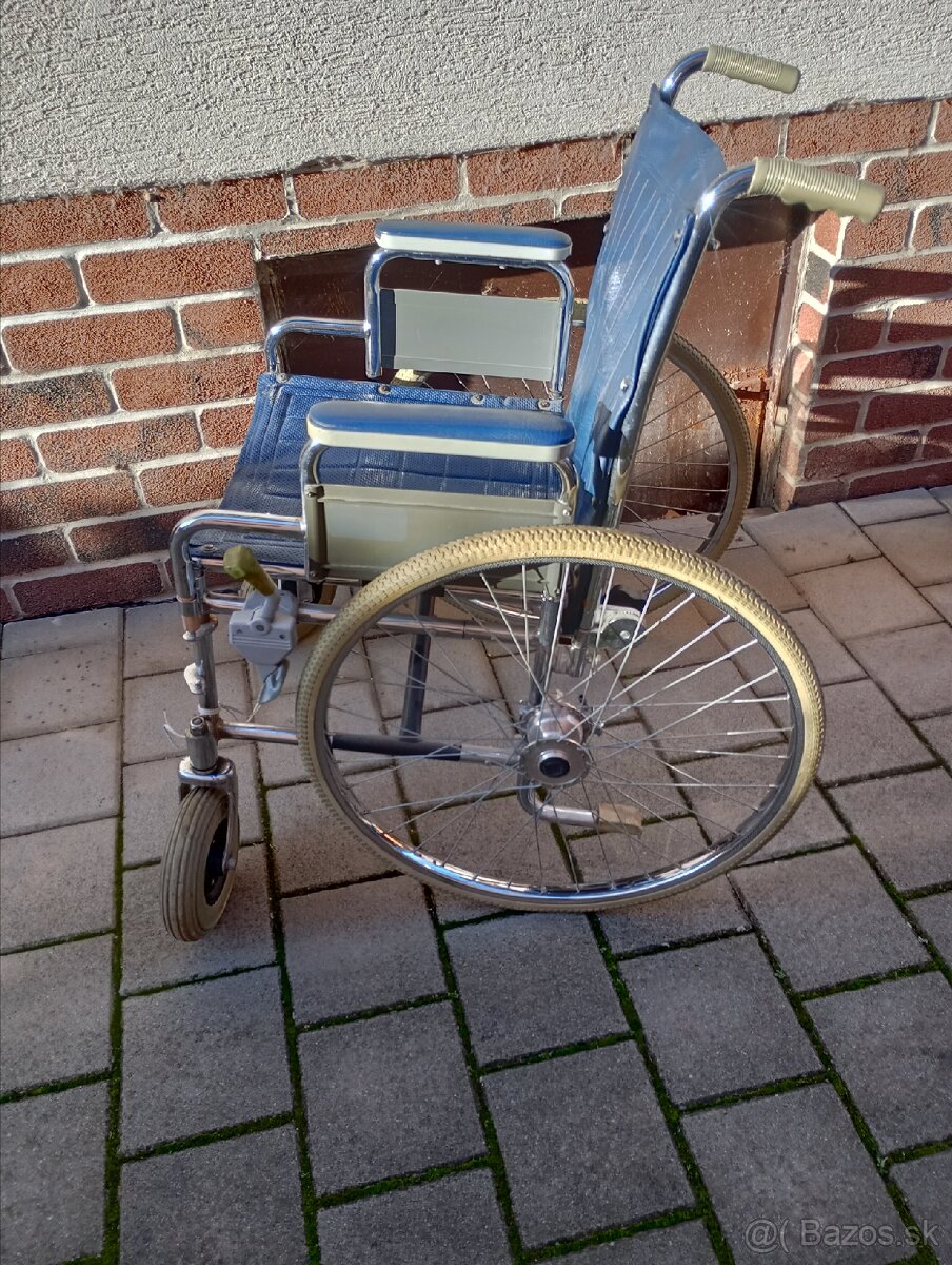 Invalidný vozík