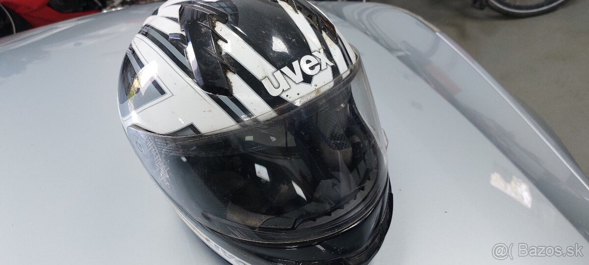 Damska a pánska prilba