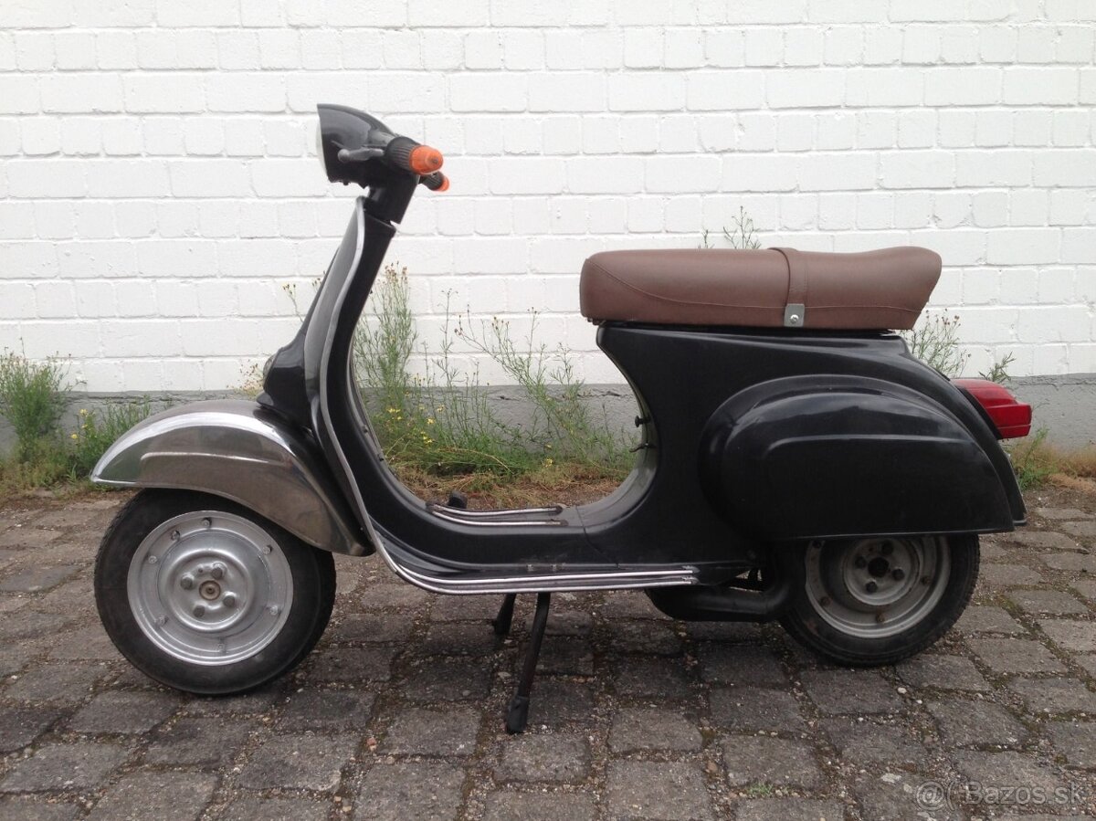 Vespa 50 s okrúhlym riadidlom Piaggio – jubilejná reedícia