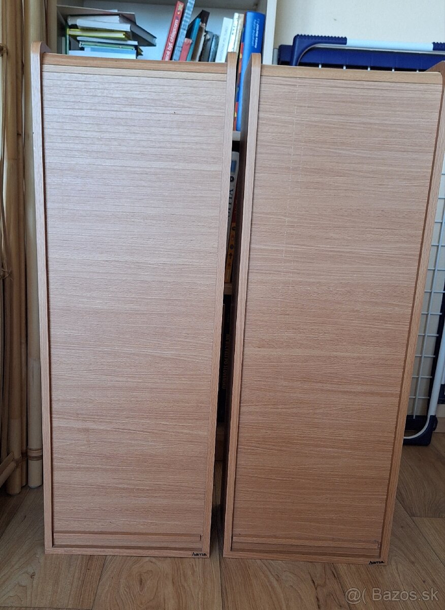 Rolovacie stojany na CD HAMA