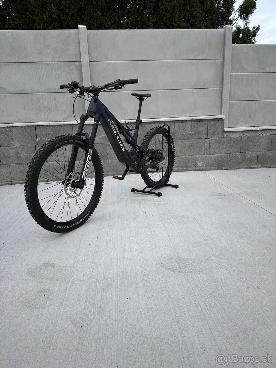 Elektrobicykel Kellys Theos F70, veľkosť rámu L