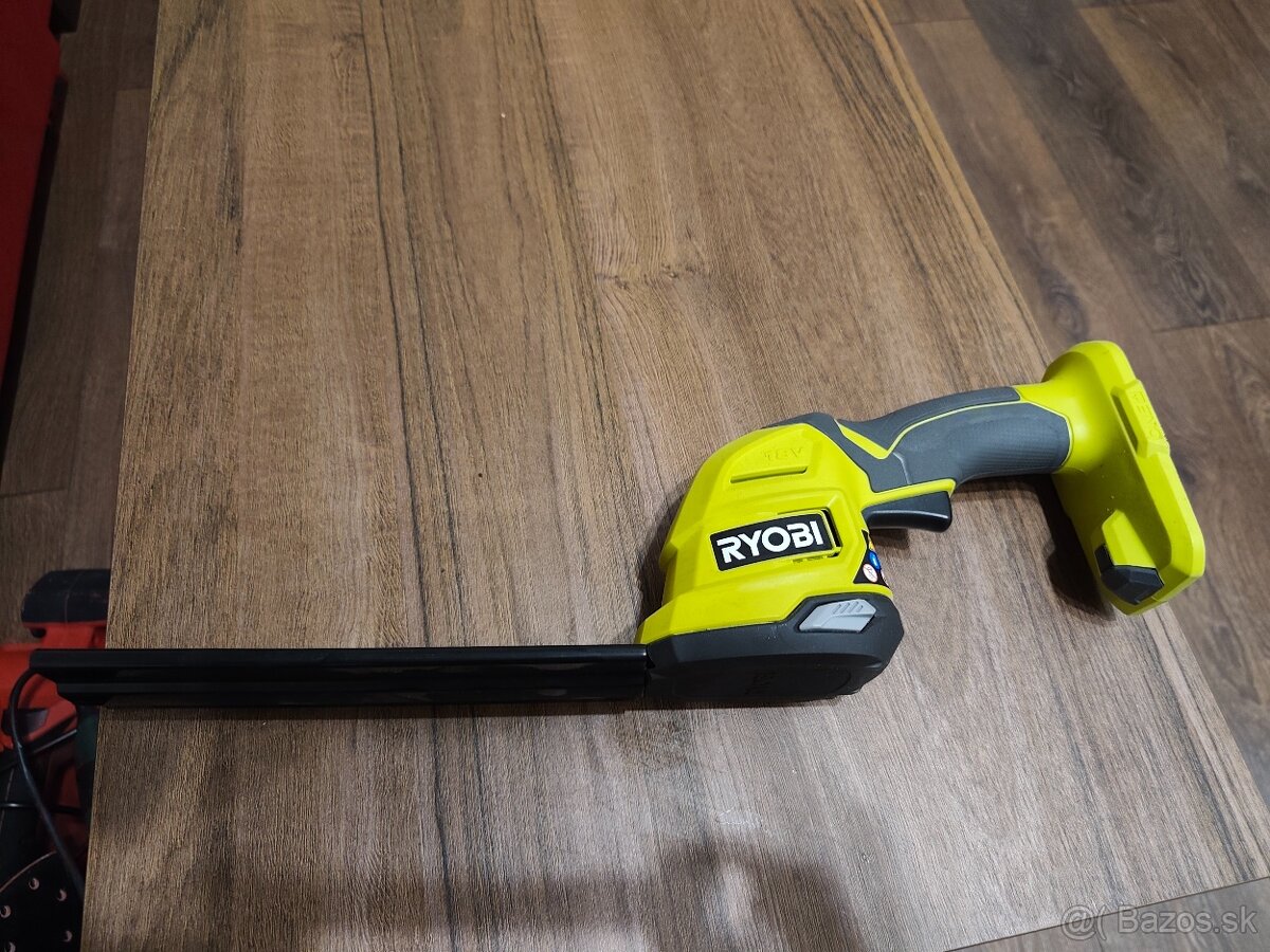 Nožnice na trávu Ryobi RY18GSA