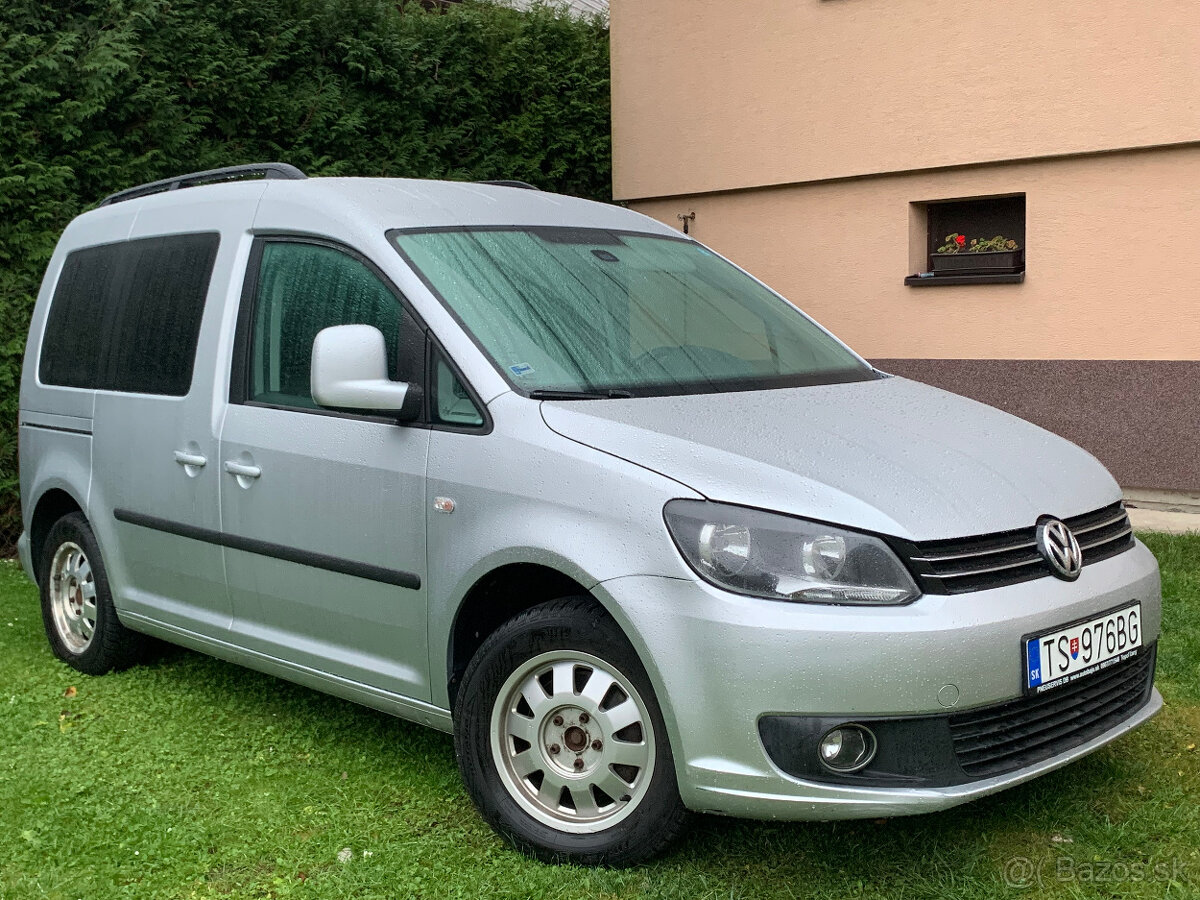 VW Caddy 1,6 75kw, 2011 nová stk.