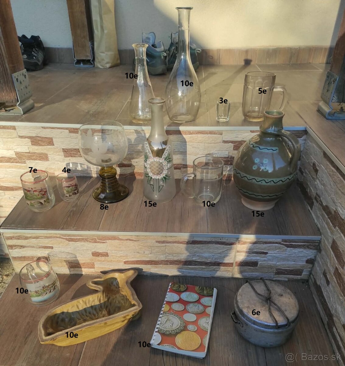 ...starozitnosti, sklo atd na predaj ...