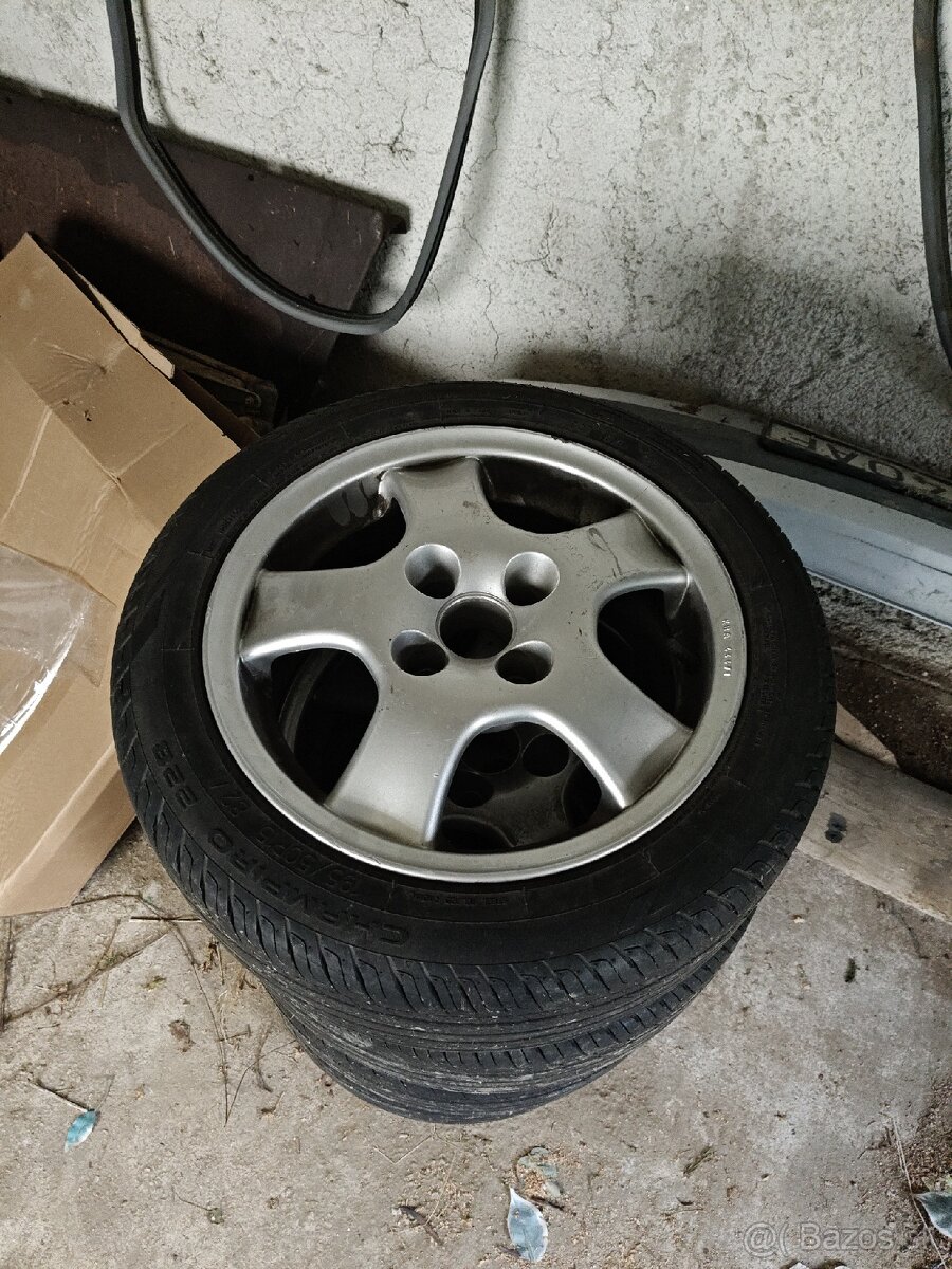 Elektróny r15