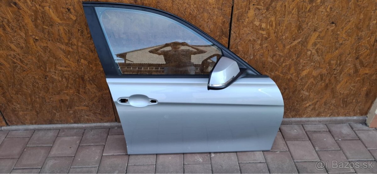 Spolujazdcové dvere na BMW F31 facelift sivá metalíza