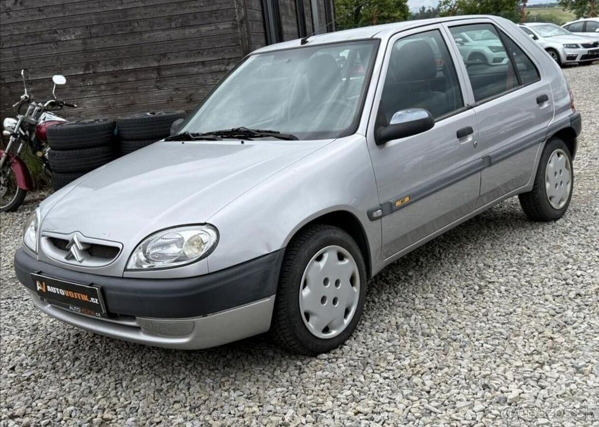 Citroën Saxo 1,1 i SERVO EKO.UHRAZENO benzín manuál 44 kw