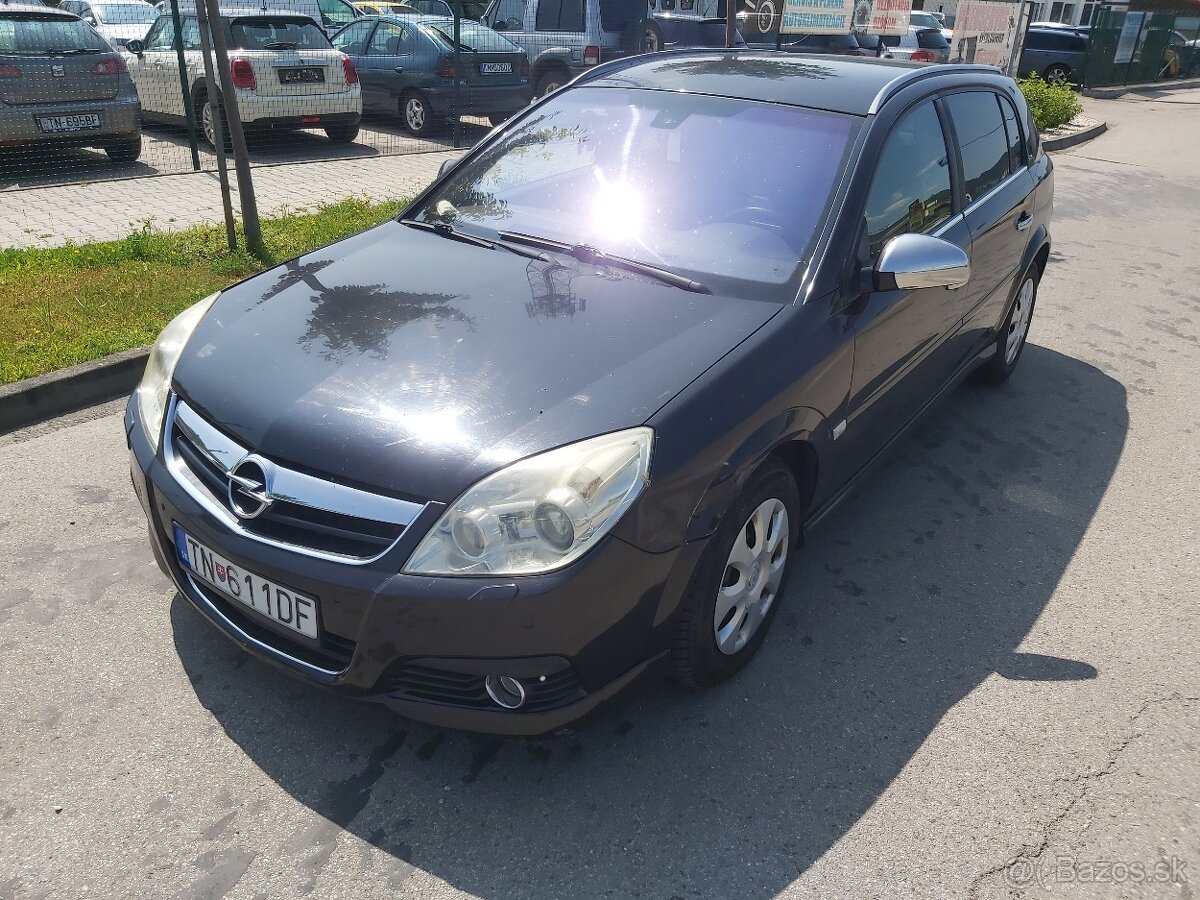 Opel Signum 1.9 DTH Elegance A/T