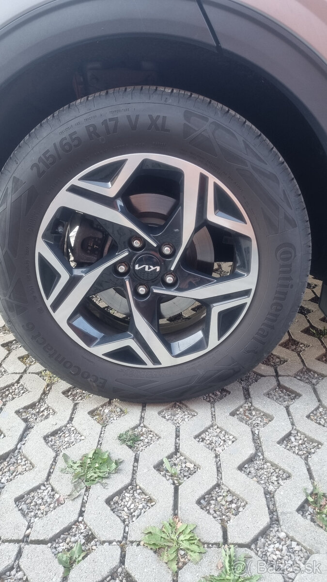 Predám 4x Continental 215/65 R17 EcoContact 6