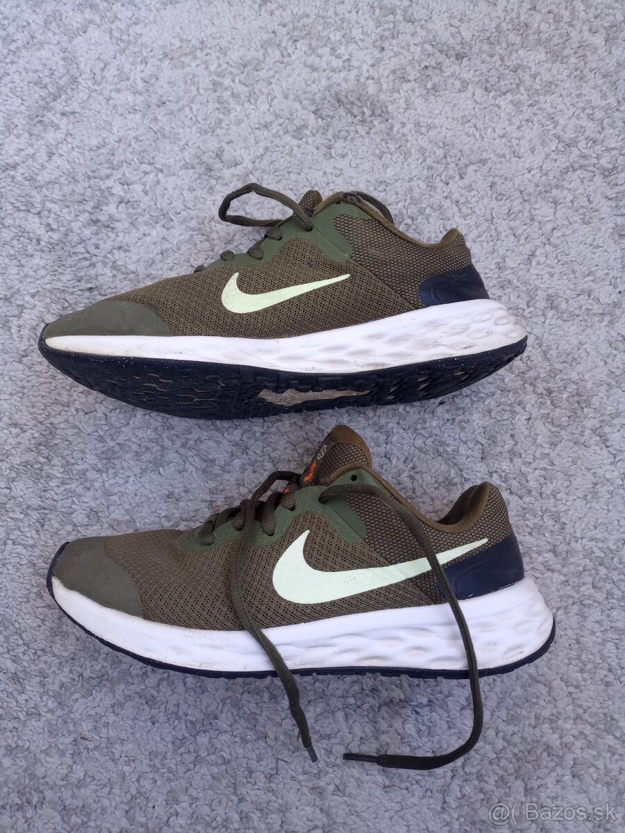 Tenisky Nike
