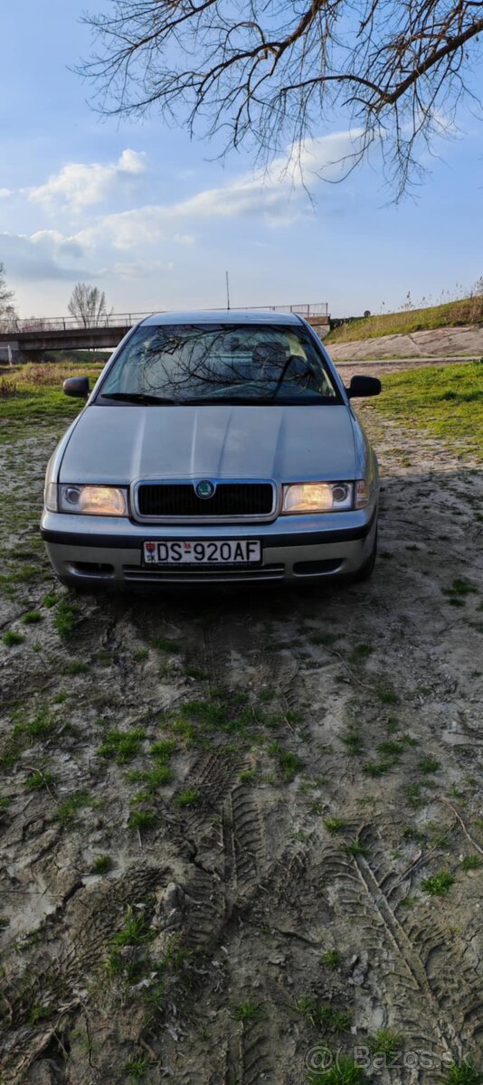 Skoda octavia 1.6 55kw
