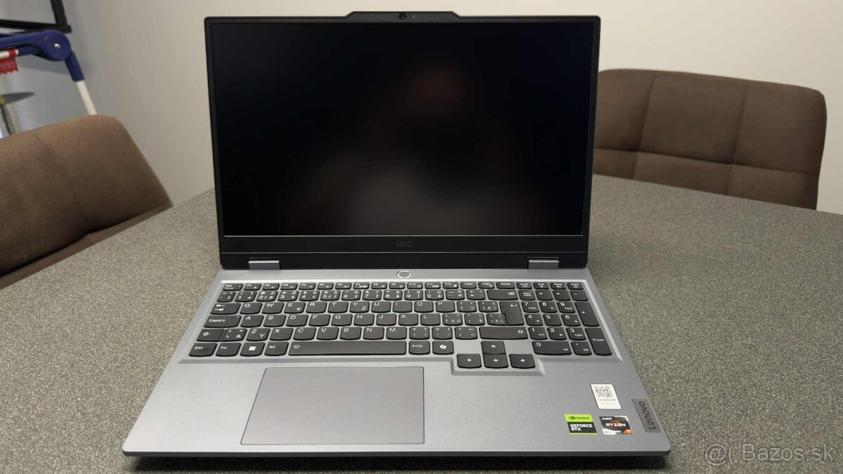 Lenovo LOQ 15ARP9