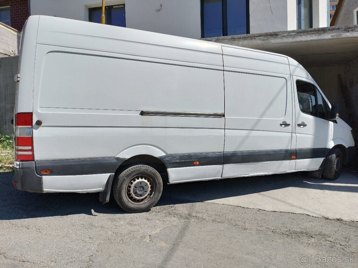PREDAM DODAVKU MERCEDES SPRINTER 315 CDI DIESEL
