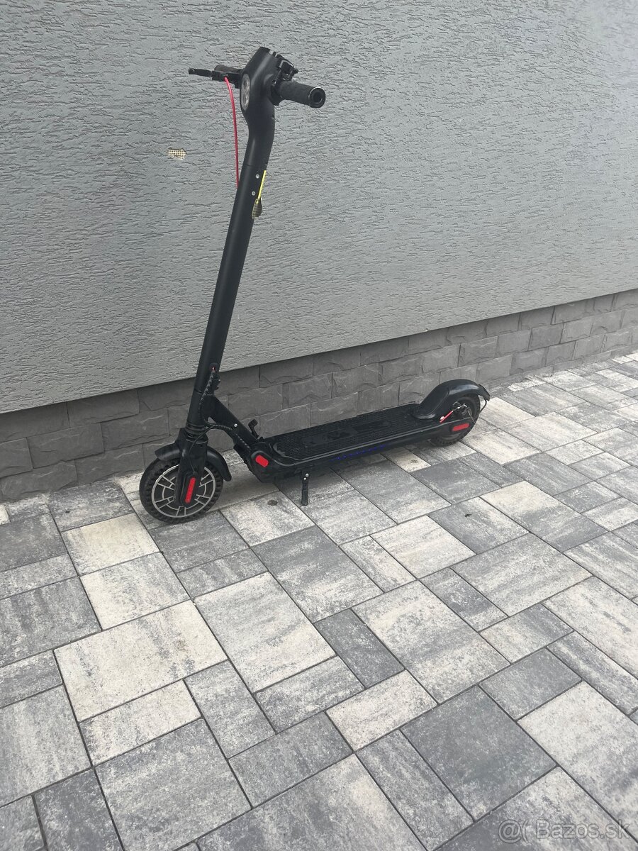 Predám elektrickú kolobežku Kugoo ES2