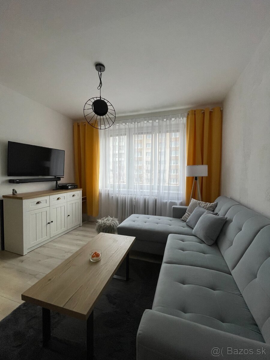 Na predaj byt na ulici Obrancov mieru - Dubnica nad Váhom