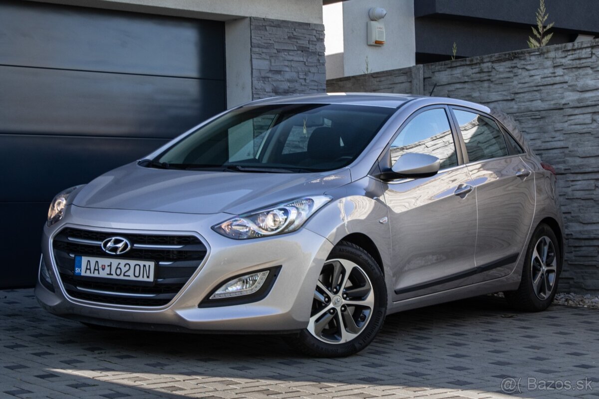 Hyundai i30 1.6 CRDi DOHC 16V Family 84tis. km