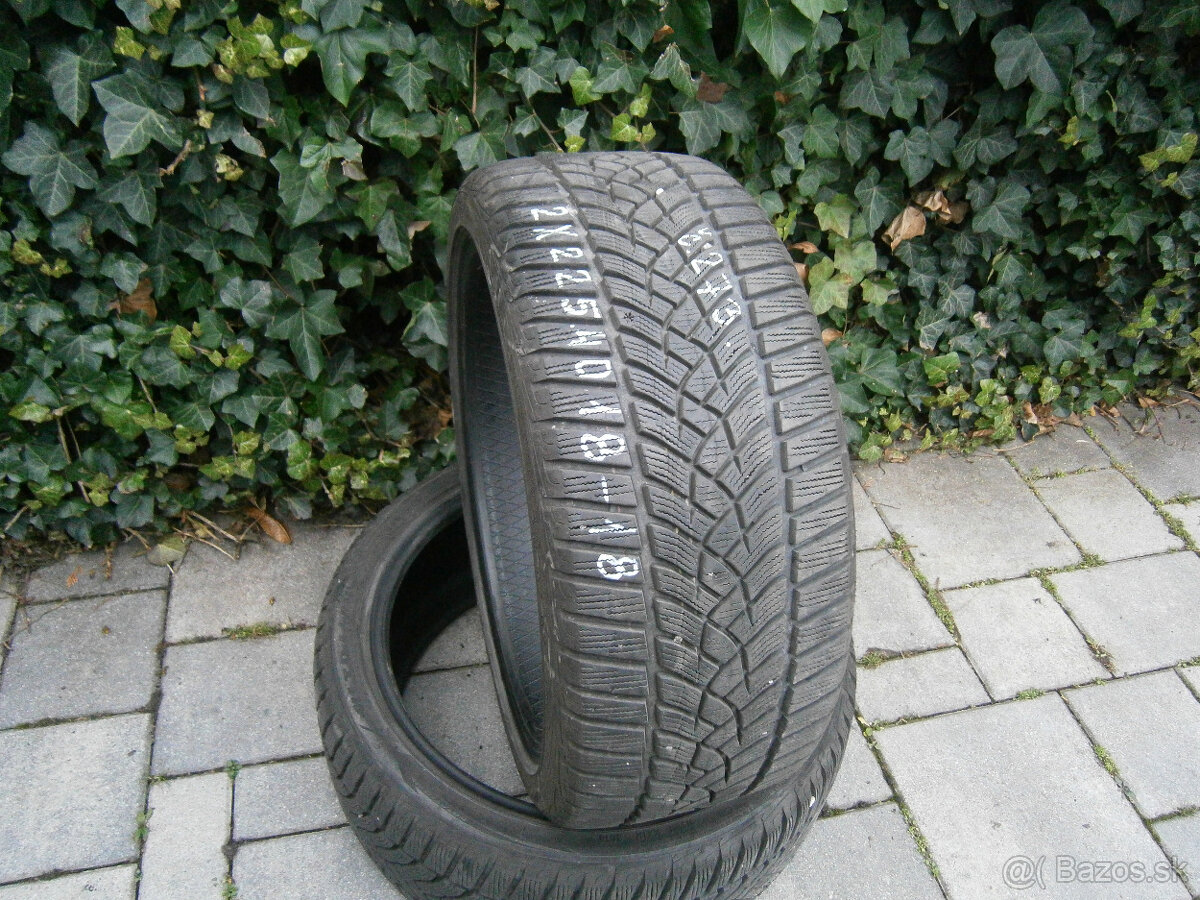 Predám 2x zimné pneu Goodyear 225/40 R18 92VXL