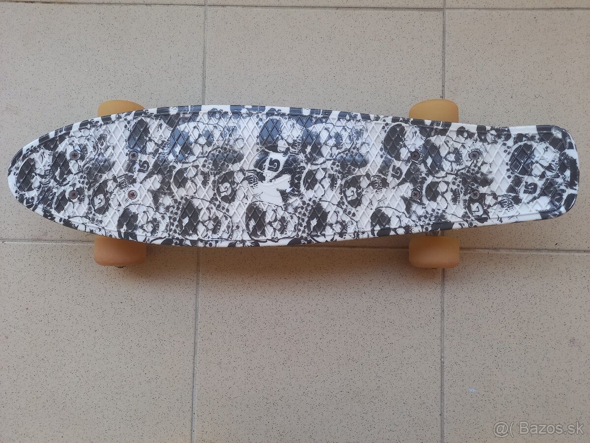Skateboard