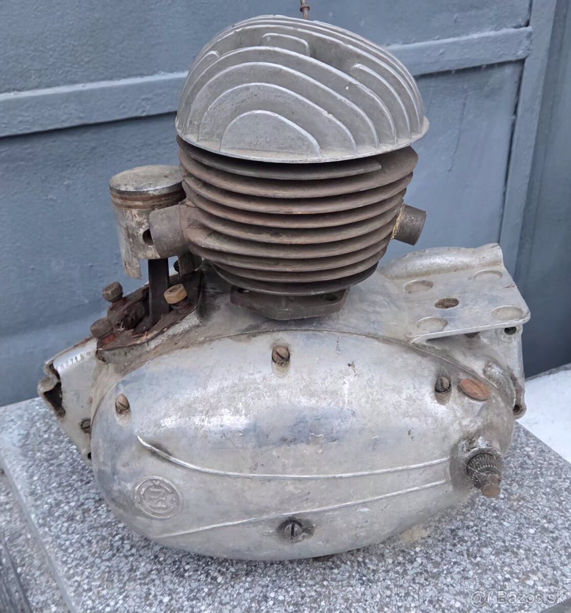 ČZ 125t motor
