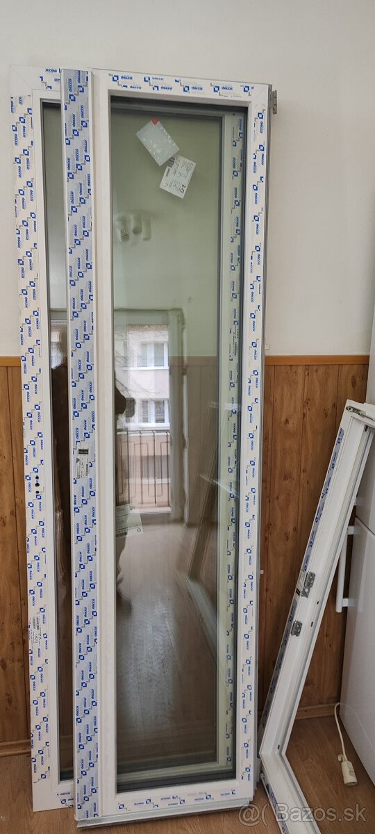 balkónové plastové dvere